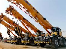 XCMG 90 ton Rough Terrain Crane Hydraulic crane RT90U 4 wheel crane terrain rough for sale